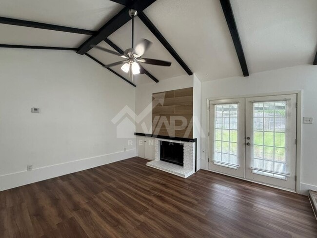 Building Photo - 14419 Briarlake St