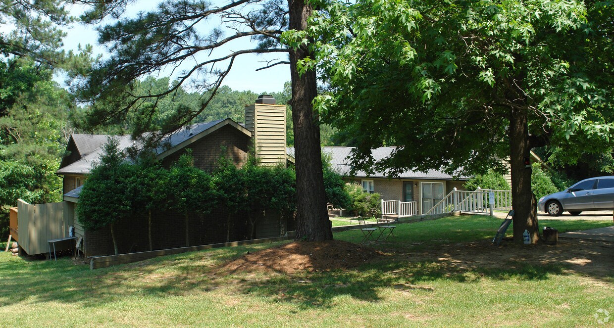 Building Photo - 4725 Matt Dr