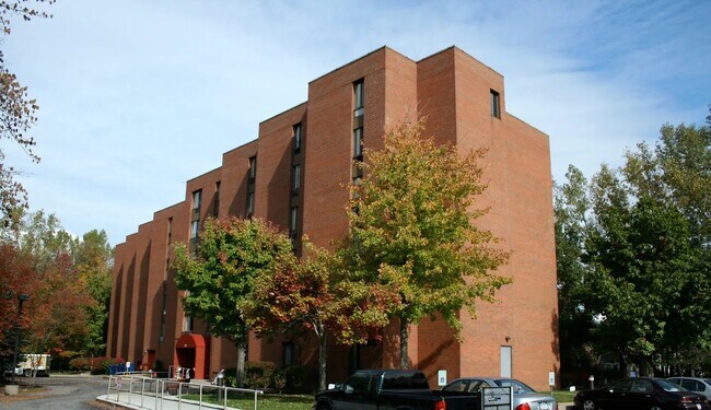 Amherst - Peppertree Heights