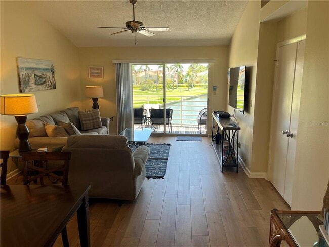 Building Photo - 6050 Bahia Del Mar Cir
