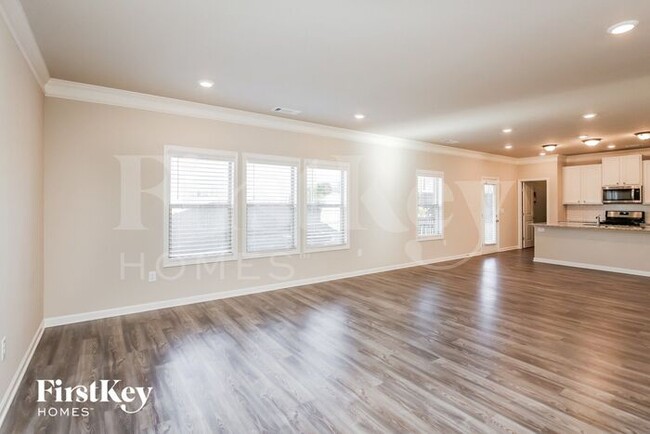 Foto del edificio - 193 Creekside Bluff Way