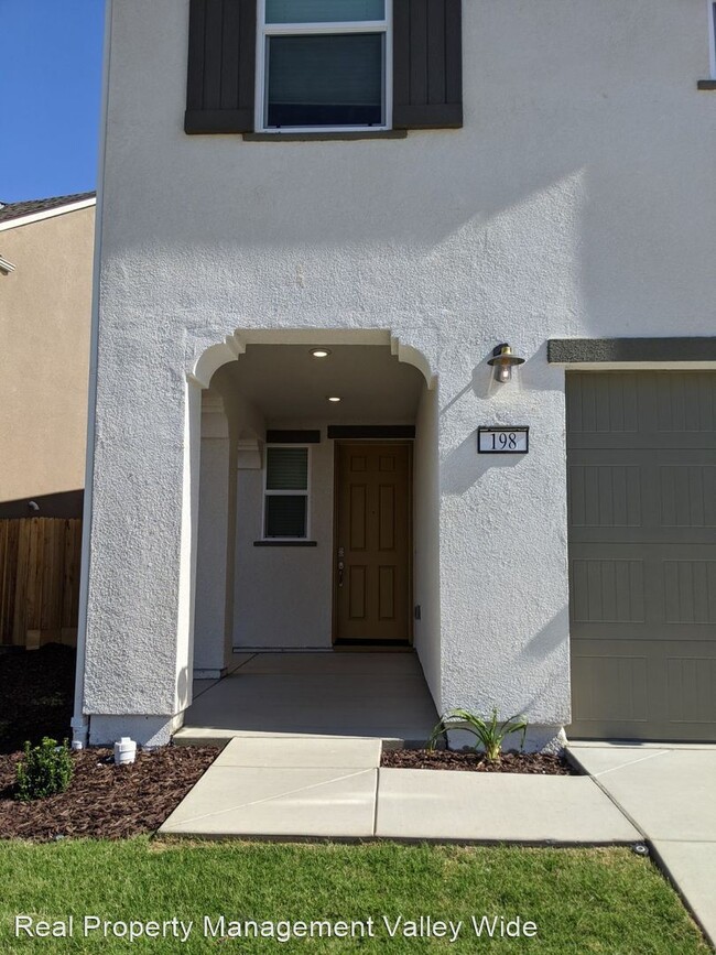 Building Photo - 3 br, 2.5 bath House - 198 Korbel Avenue