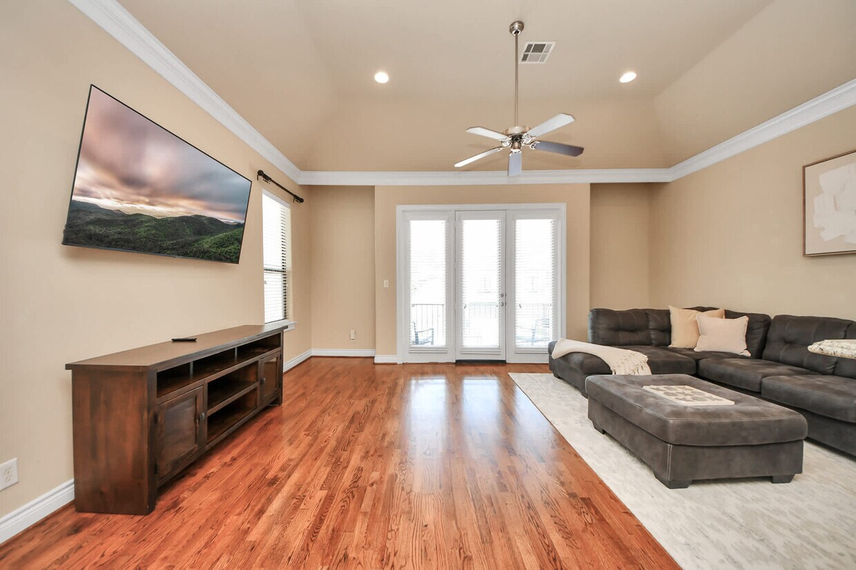 Foto principal - 2519 St Emanuel St