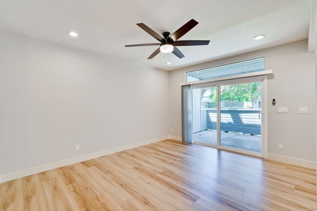 Building Photo - Welcome Home!!! - Great Location