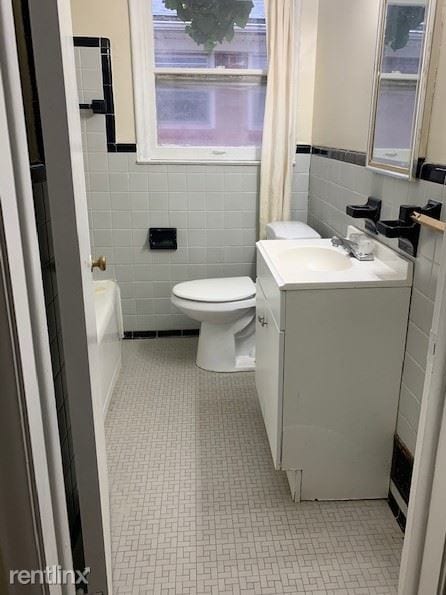 Foto del edificio - 3 br, 1 bath House - 3014 Menominee Ave