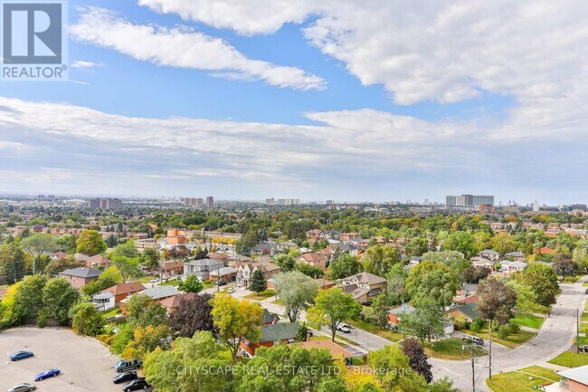 Photo du bâtiment - 1440 Lawrence Ave W