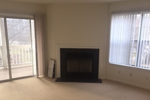 Building Photo - 2926 Yarling Ct