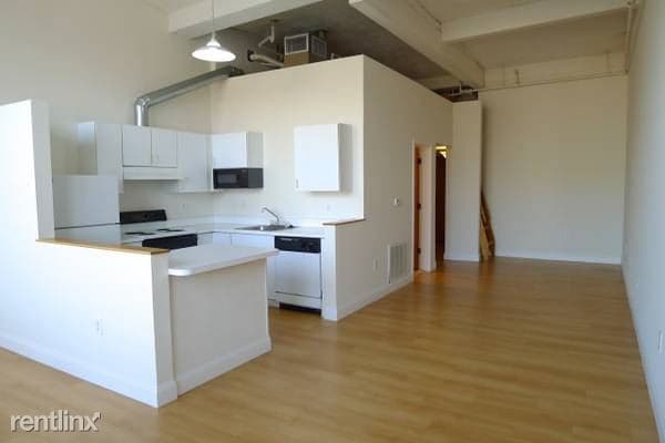 Building Photo - 4600 Woodward Ave