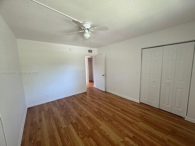 Foto del edificio - 4820 NW 9th Dr