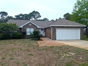 Building Photo - 1837 Sunrise Dr