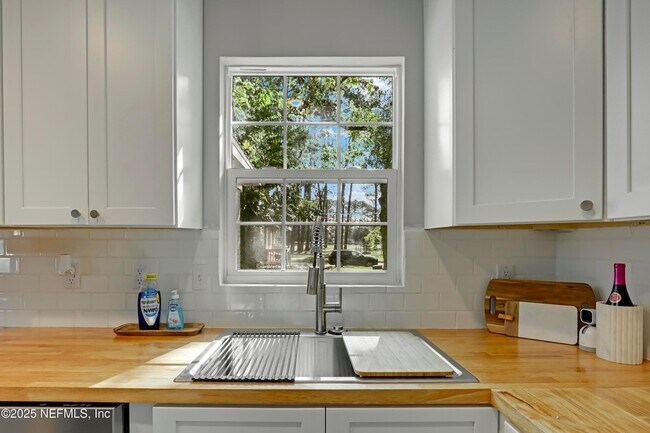 Foto del edificio - 2908 Broadway Ave