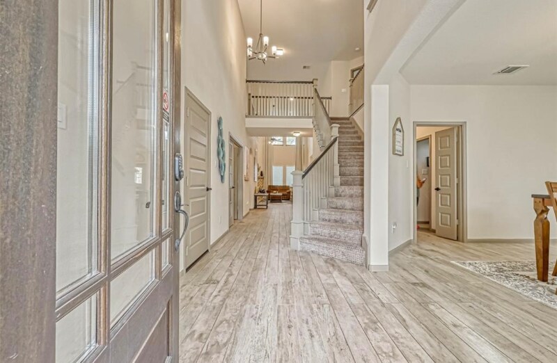 Foto principal - 127 Teralyn Forest Dr