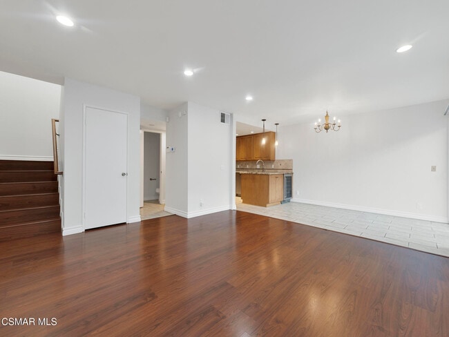 Building Photo - 6442 Twin Cir Ln
