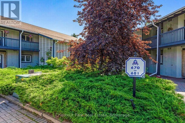 Building Photo - 679 Johnston Pk Ave