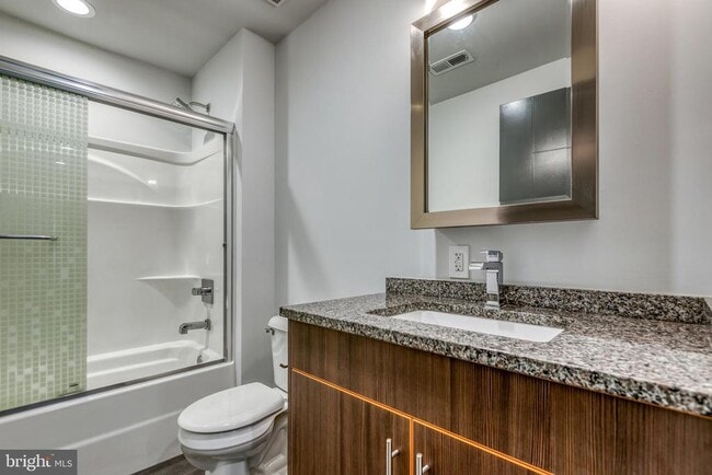 Foto del edificio - 4800 Brown St