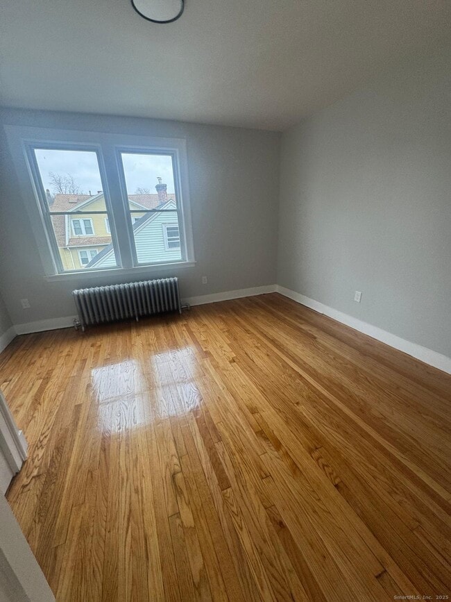 Building Photo - 60-62-62 Arnold St