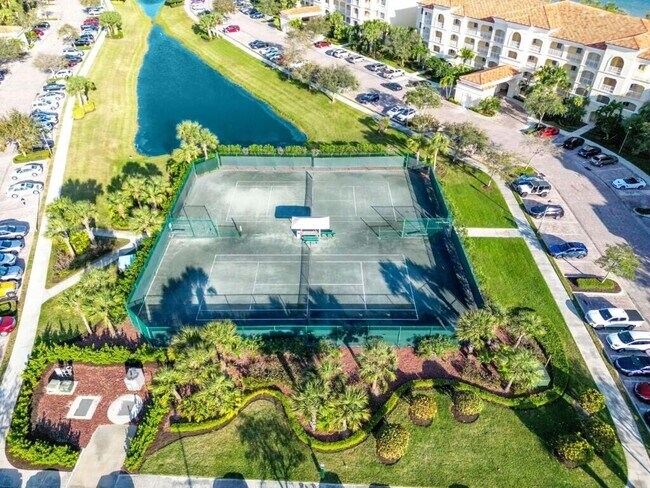 Foto del edificio - 12 Harbour Isle Dr W