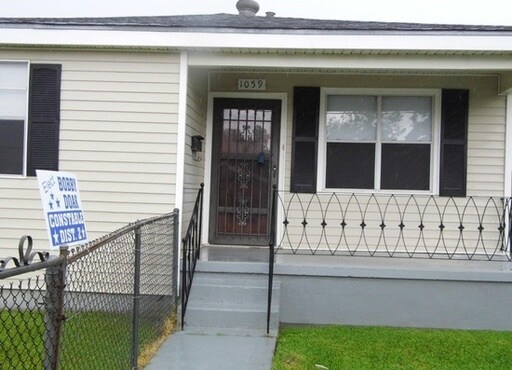 Primary Photo - 1059 Avenue A