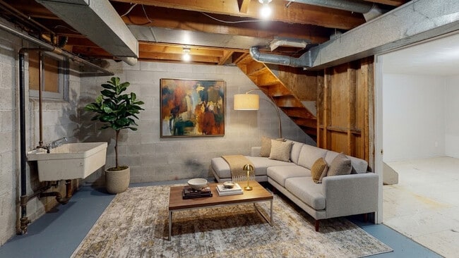 Building Photo - La Provincial Townhomes