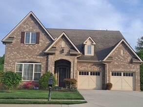 Building Photo - 12170 Inglecrest Ln