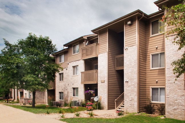 Cat Friendly Apartments for Rent in 50321 - Des Moines, IA | Apartments.com