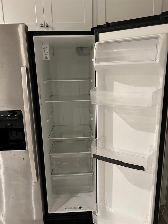 Foto del edificio - 341 Mary Max Cir