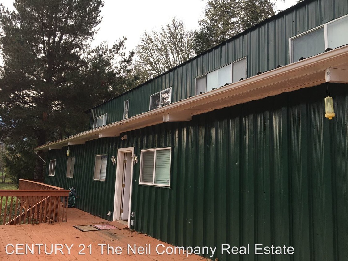 Primary Photo - 428 Woodruff Rd