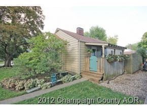 Building Photo - 3 Bedroom close to parks and schools