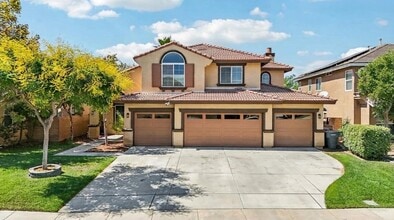Building Photo - 34213 Clovis Way