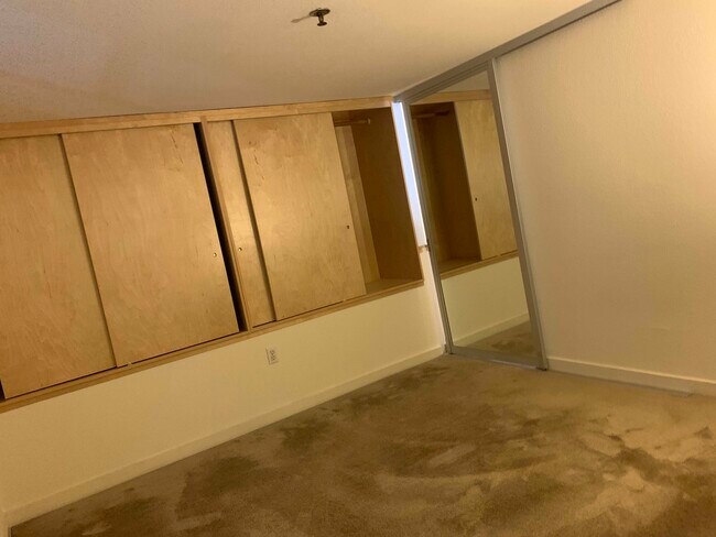Building Photo - 175 Bluxome St