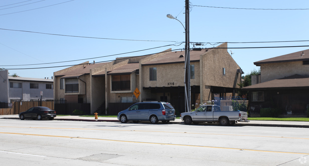 Building Photo - 3716 Baldwin Ave