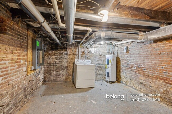 Building Photo - 2505 Woodbrook Ave
