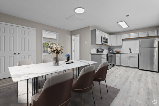 Kitchen/Dining - Shenandoah Townhomes