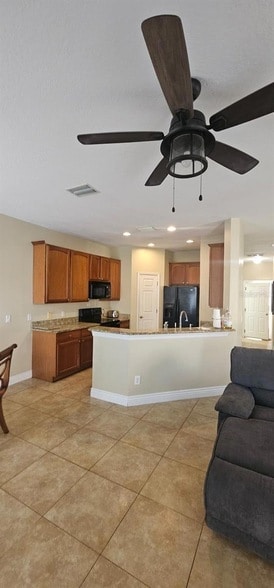 Building Photo - 8504 Shallow Creek Ct