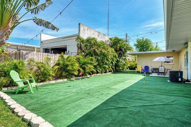 Building Photo - 116 Avenida de La Isla
