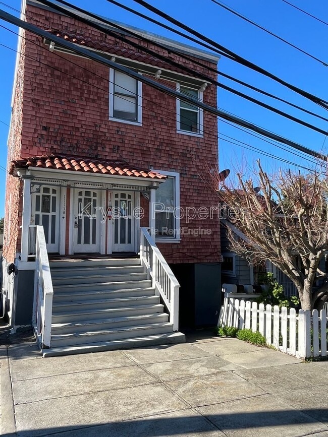 Building Photo - 1117 Sutter St