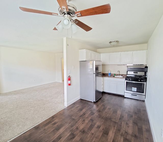 Whitehall Apartments — Kitchen