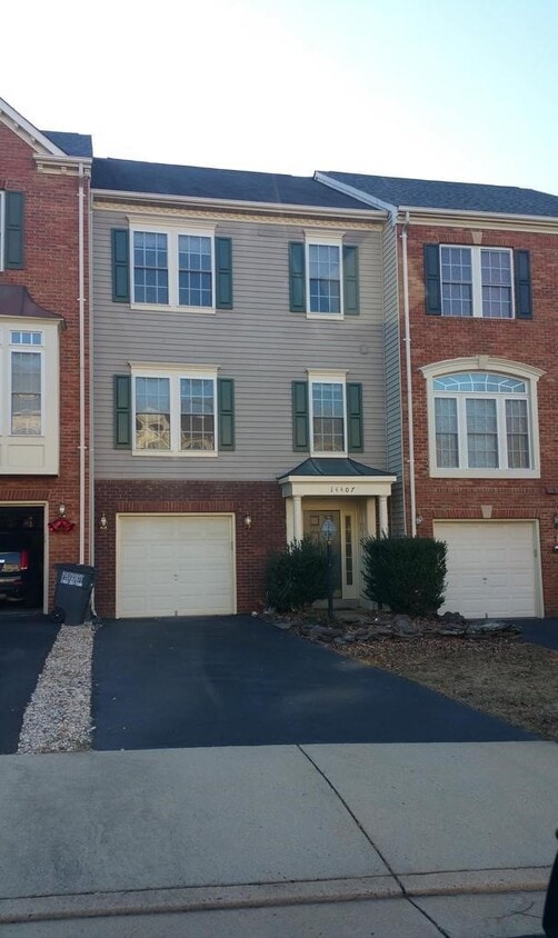 14407 Fowlers Mill Dr, Gainesville, VA 20155 Townhome Rentals in