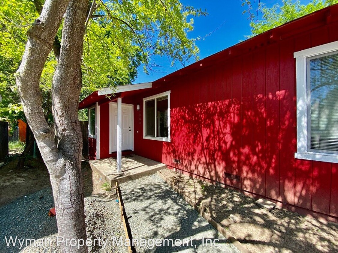 Primary Photo - 6906-6916 Jefferson St