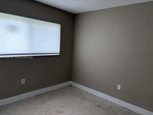 Foto del edificio - 828 SW 20th Ave