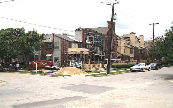 Foto del edificio - The Parks on Travis