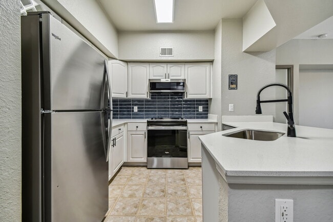 Building Photo - The Eli Winter Springs