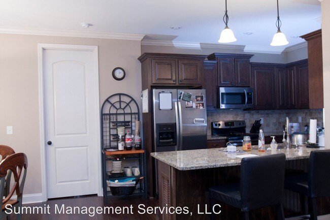 Foto del edificio - 3 br, 3.5 bath House - 109 Tanglewood Drive