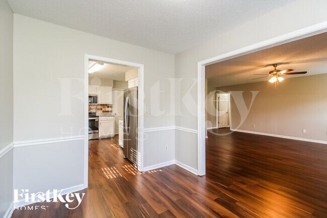 Foto del edificio - 1712 St Charles Ln