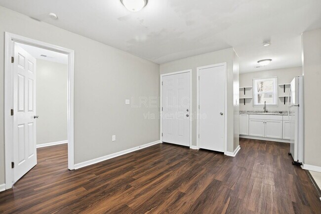 Foto del edificio - 2338 W Madison St
