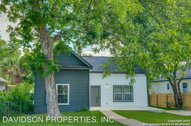 Foto del edificio - 3 br, 2 bath House - 933 Denver Blvd