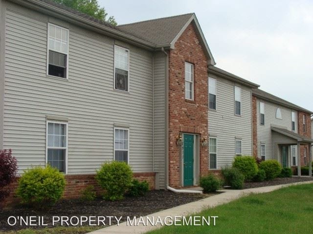 Primary Photo - 2915 Horizon Dr