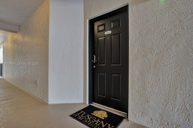 Building Photo - 2220 Tuscany Way