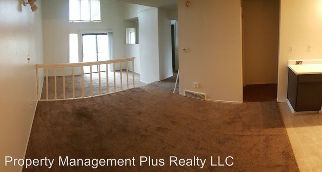 Building Photo - 4465-4467-4467 Driftwood Pl