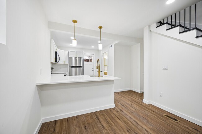 Foto del edificio - 1702 N Stillman St